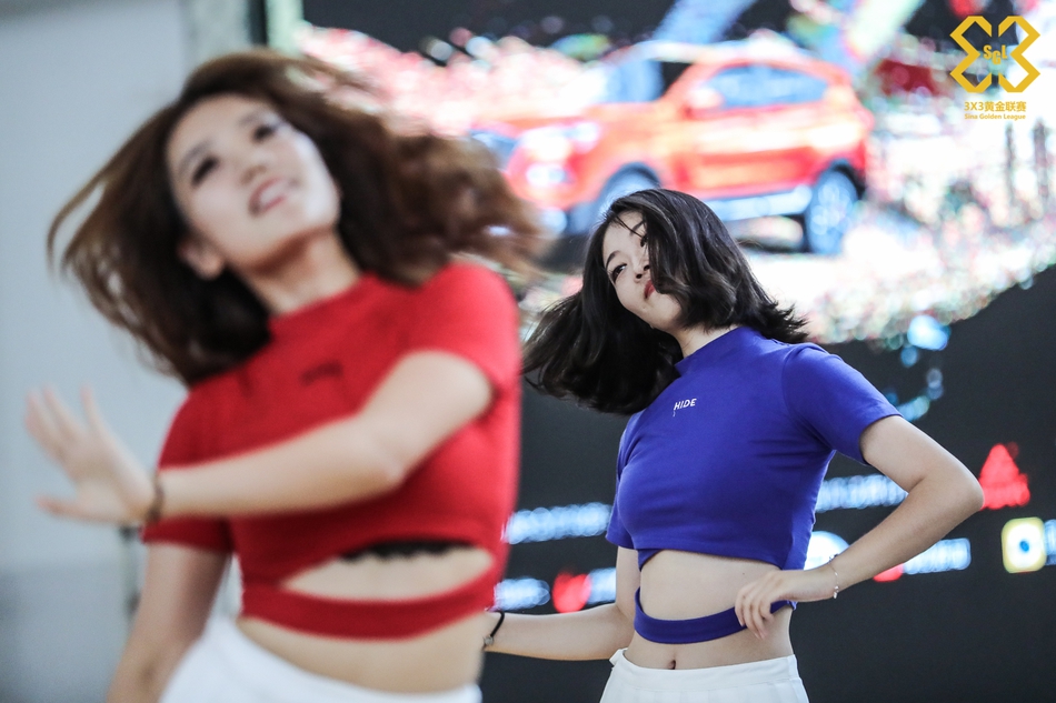 黄金联赛啦啦队性感热舞