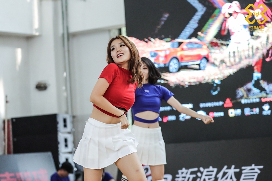 黄金联赛啦啦队性感热舞