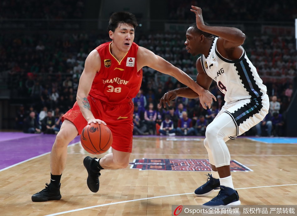 CBA第1轮:辽宁113-92山东
