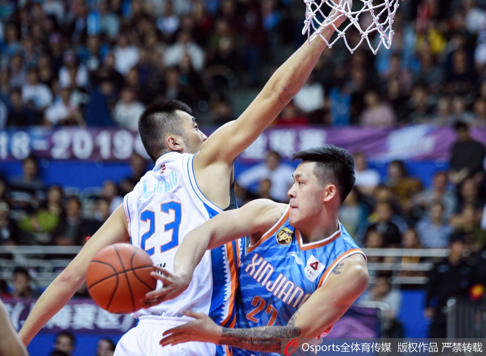 CBA第13轮：上海105-95新疆