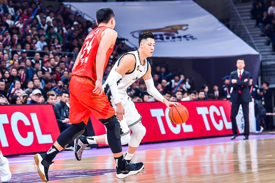 CBA第1轮:辽宁113-92山东