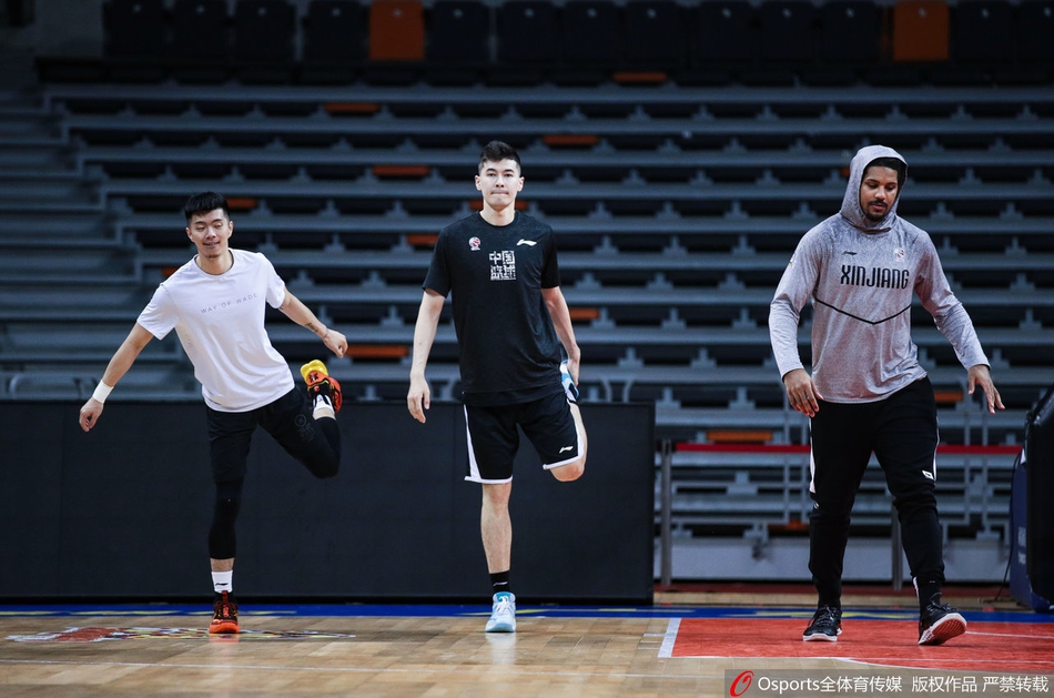 总决赛G2 新疆队备战训练