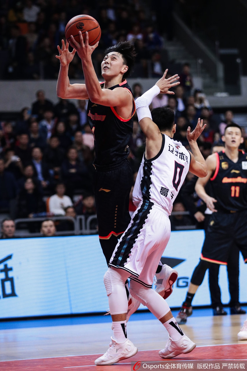 CBA第45轮:广东vs辽宁