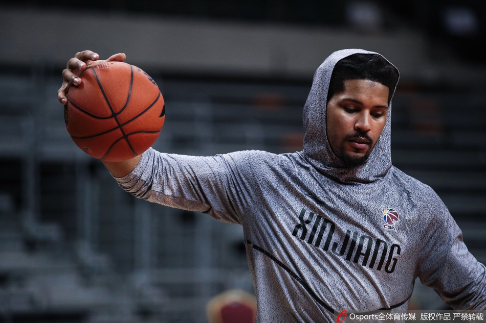 总决赛G2 新疆队备战训练