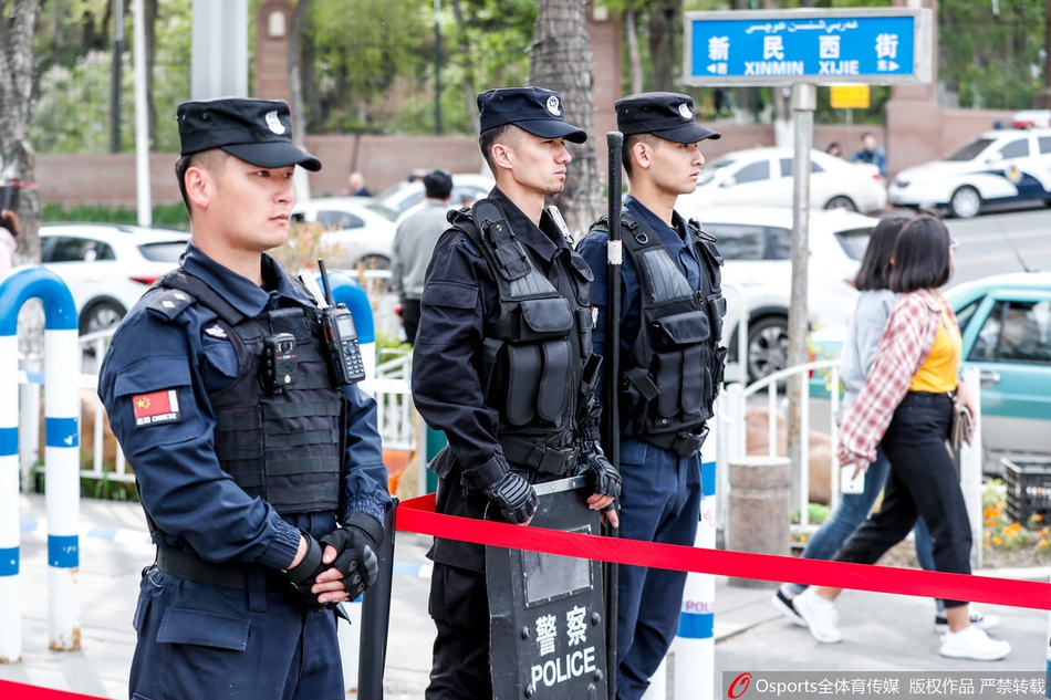 总决赛G4：新疆主场安保人员严阵以待