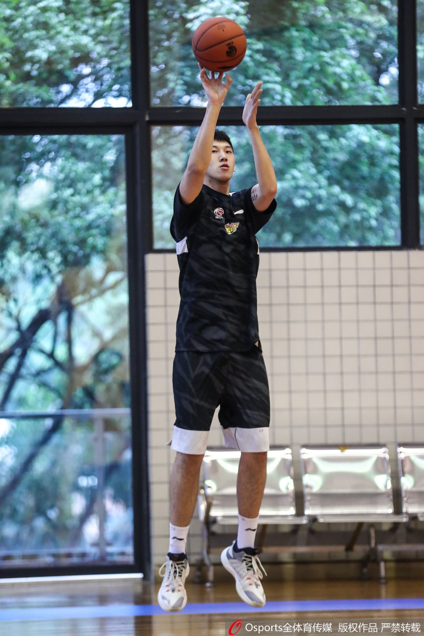 总决赛G2 广东队备战训练