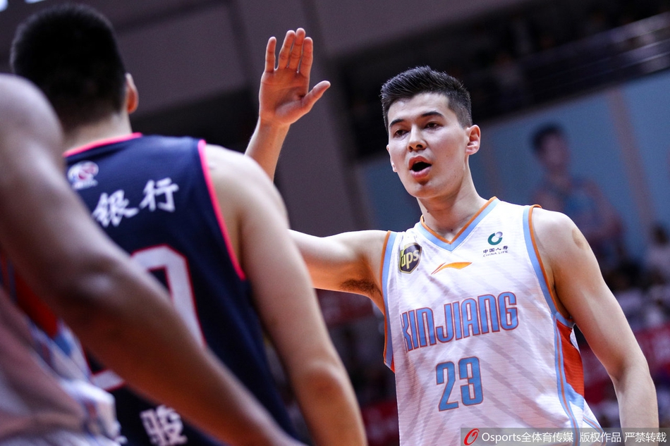 总决赛G4：新疆vs广东