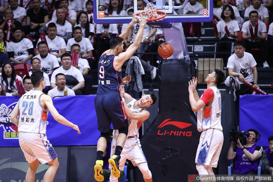 总决赛G4：新疆vs广东