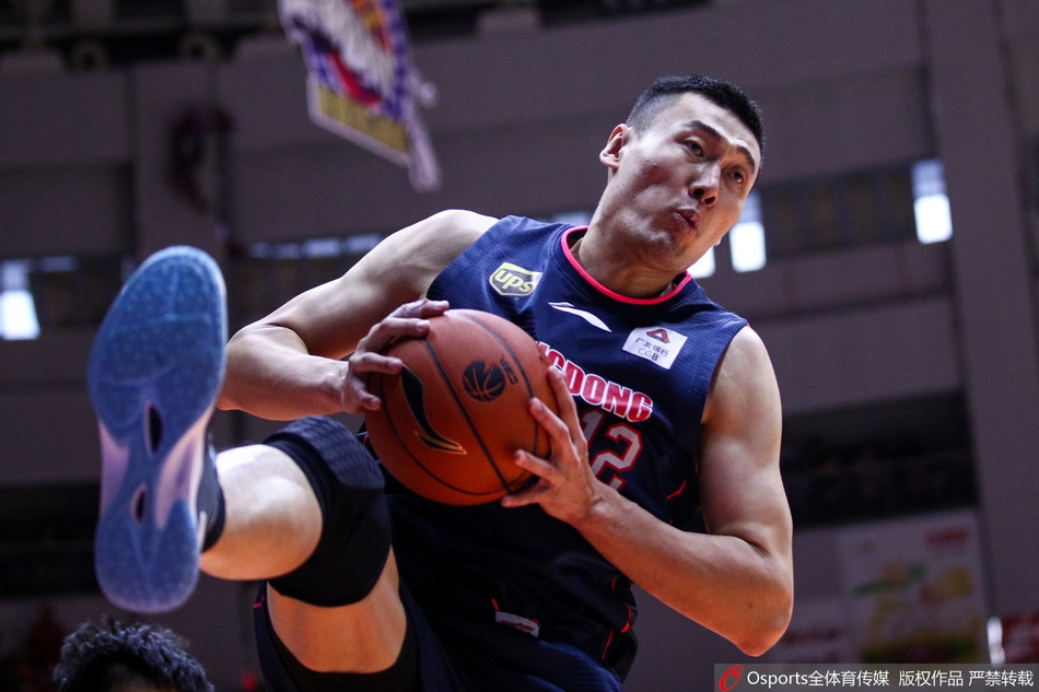 总决赛G4：新疆vs广东