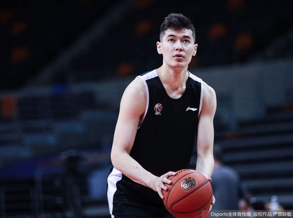 总决赛G2 新疆队备战训练