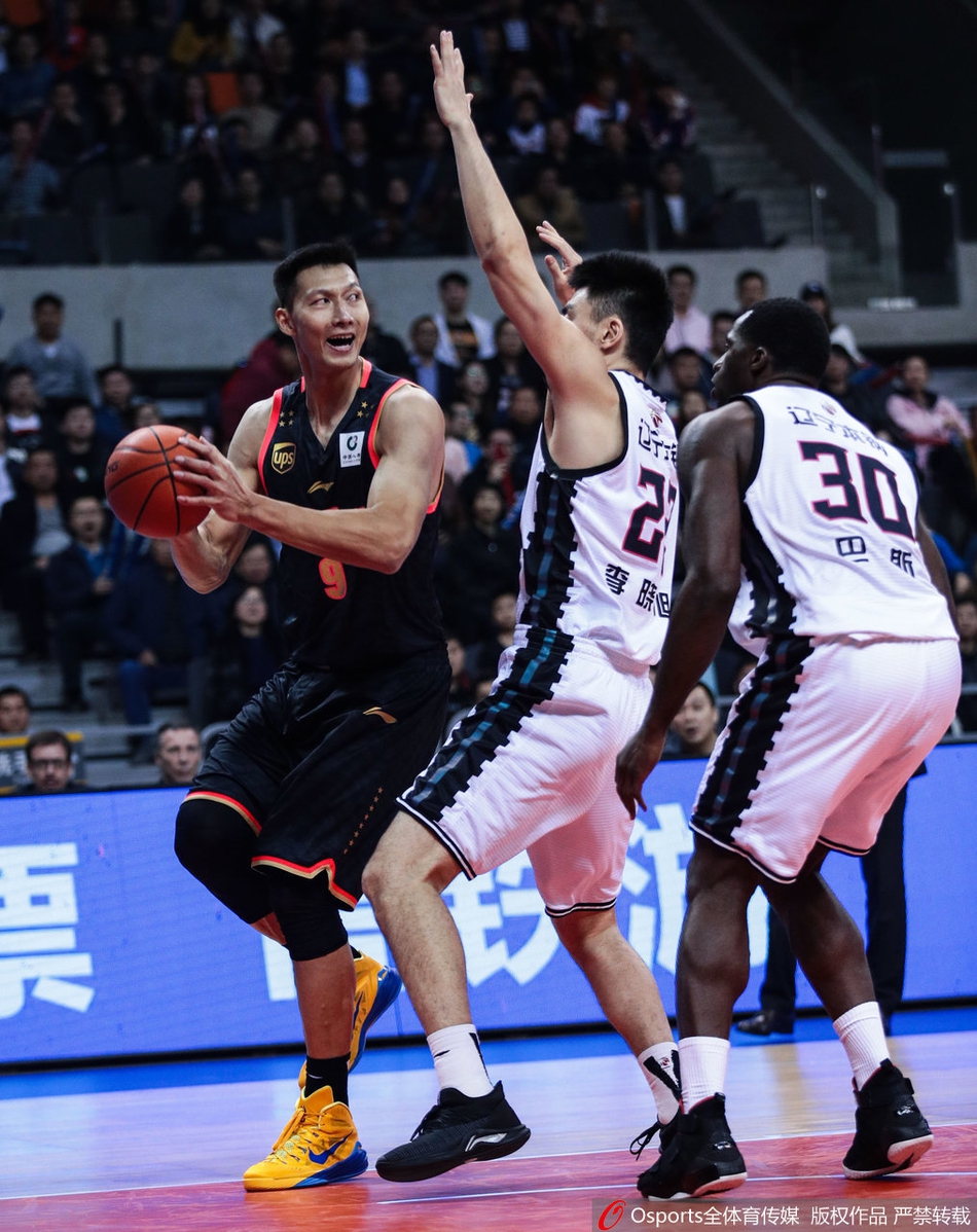 CBA第45轮:广东vs辽宁