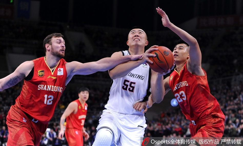 CBA第1轮:辽宁113-92山东