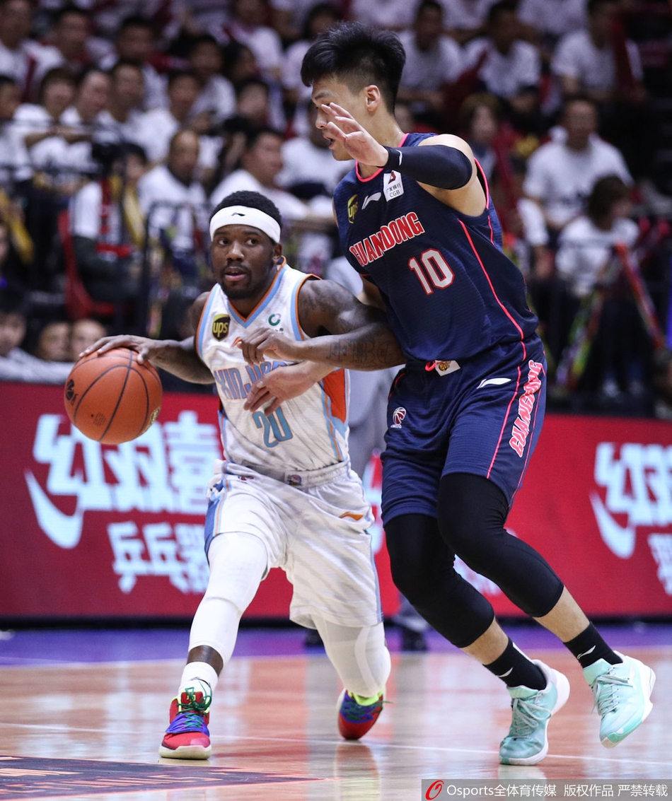 总决赛G4：新疆vs广东