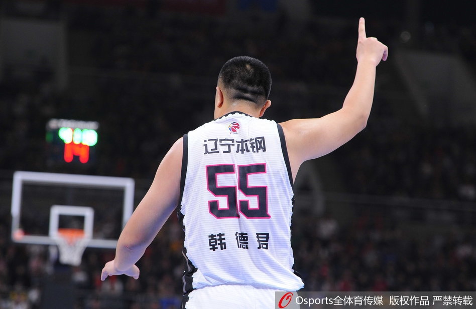 CBA第1轮:辽宁113-92山东