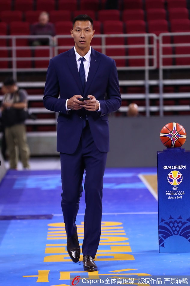 08男篮重聚首看看谁最帅