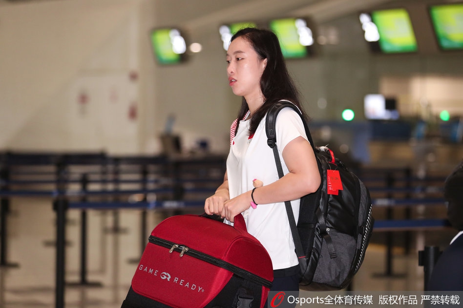 中国女篮出征亚运会