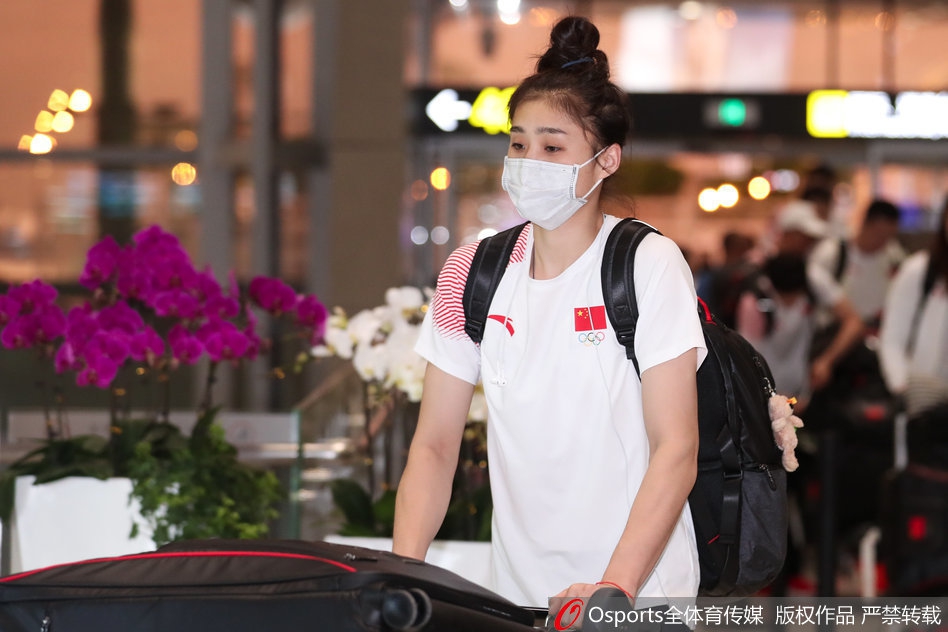 中国女篮出征亚运会