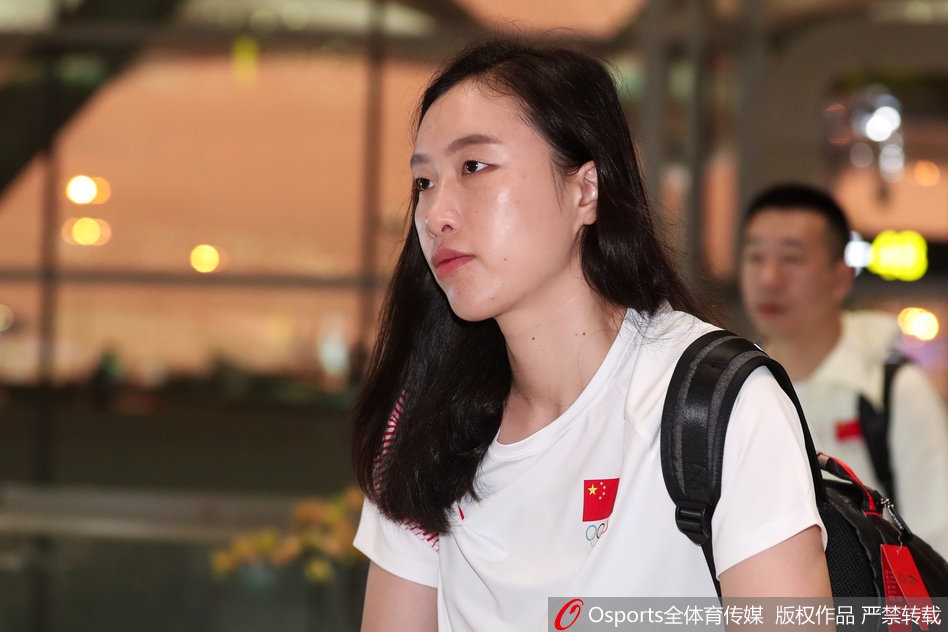 中国女篮出征亚运会