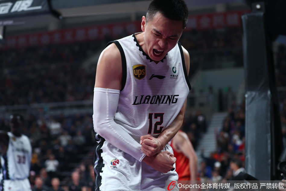 CBA第1轮:辽宁113-92山东
