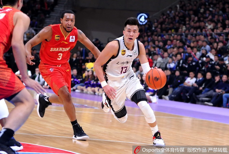 CBA第1轮:辽宁113-92山东