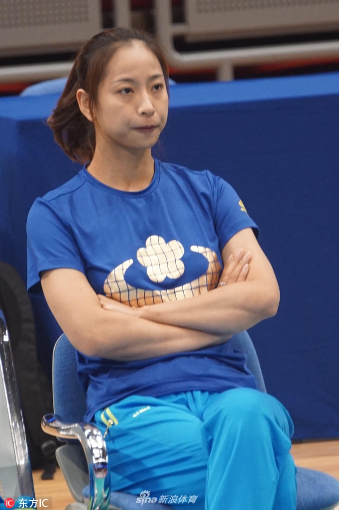 天津女排王茜现身国际排球邀请赛_高清图集_新浪网