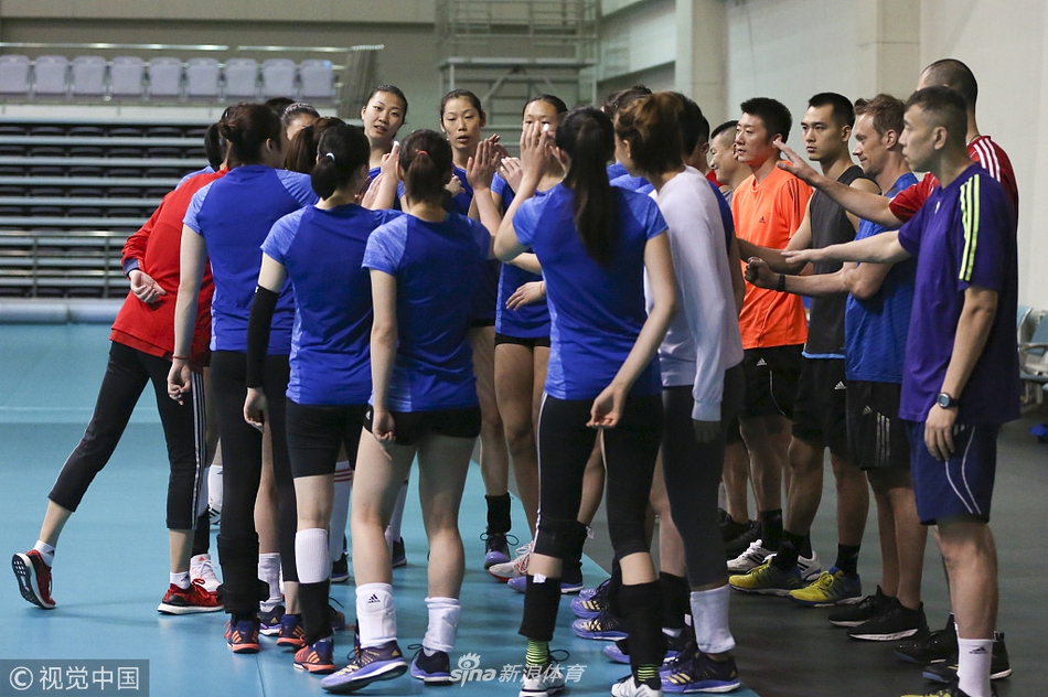 中国女排北仑集训朱婷潜心备战