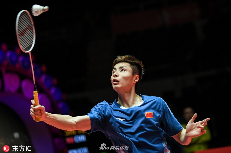 羽联总决赛男排石宇奇2-1孙完虎