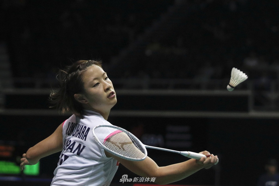 新加坡赛奥原希望2-0辛杜进决赛