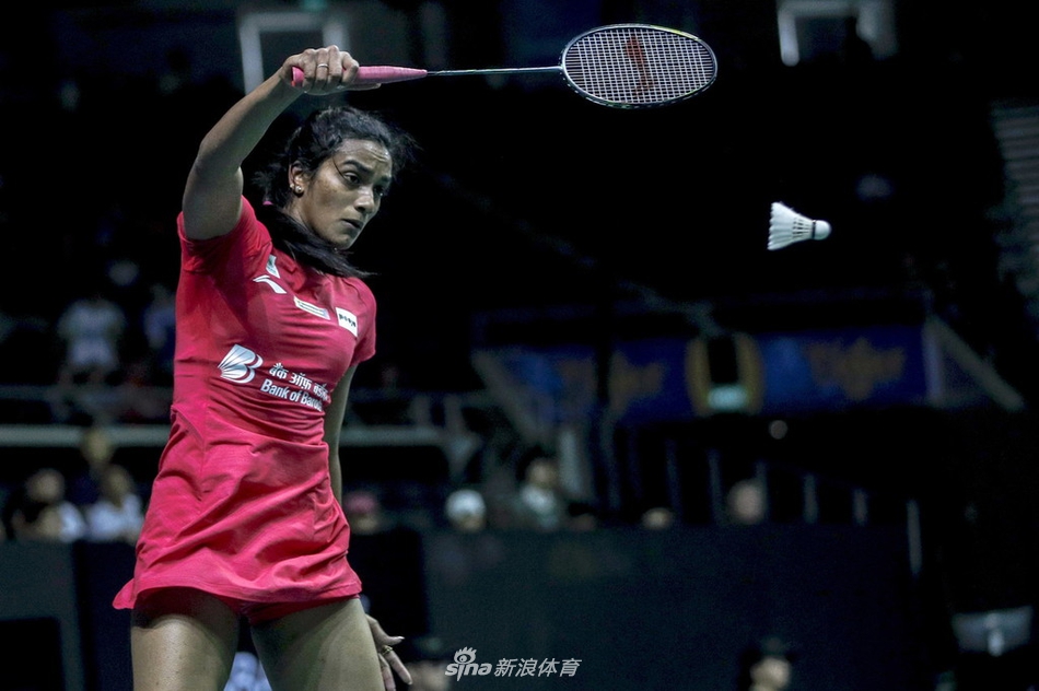 新加坡赛奥原希望2-0辛杜进决赛