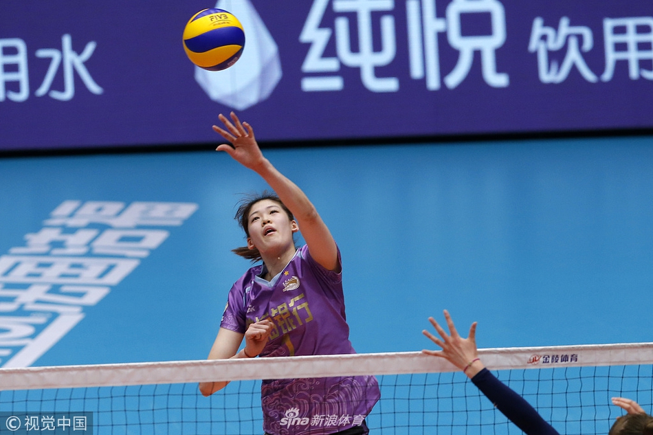 排超8强战天津女排3-0北汽女排