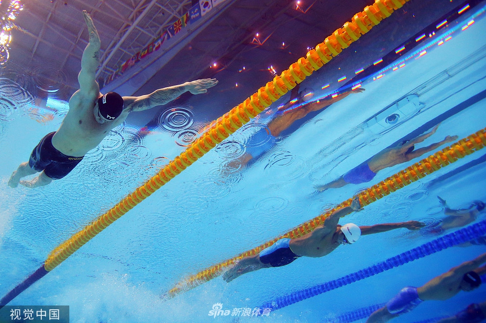 世锦赛100蛙皮蒂夺冠闫子贝第3
