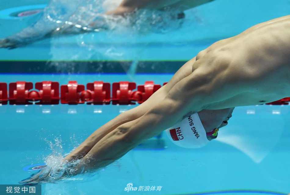 世锦赛孙杨200自卫冕对手犯规丢金
