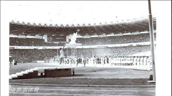 1962雅加达亚运会圣火点燃