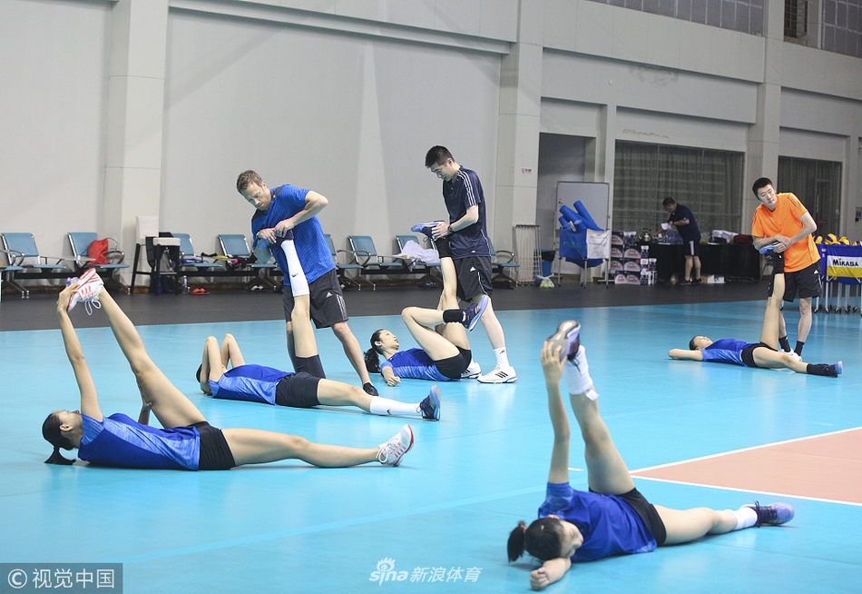 中国女排北仑集训朱婷潜心备战