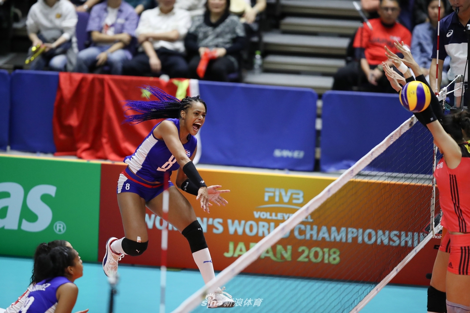 世锦赛中国女排3-0古巴获开门红