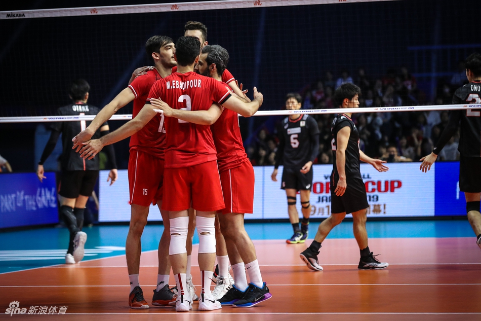 世界男排联赛日本0-3伊朗