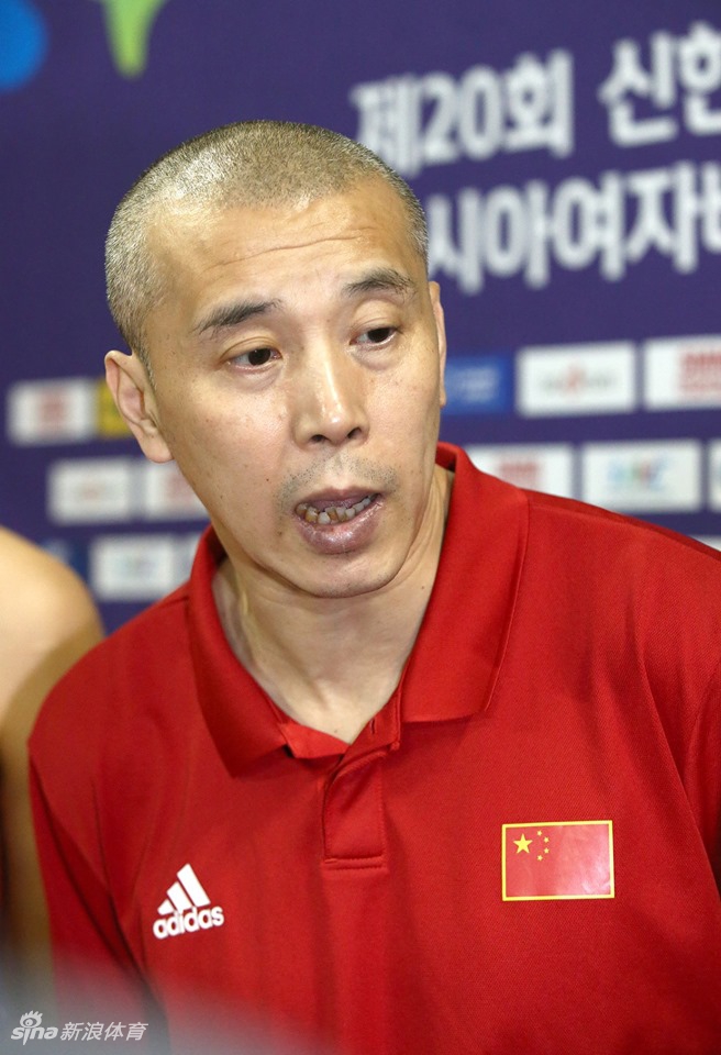 亚锦赛中国女排3-0斯里兰卡