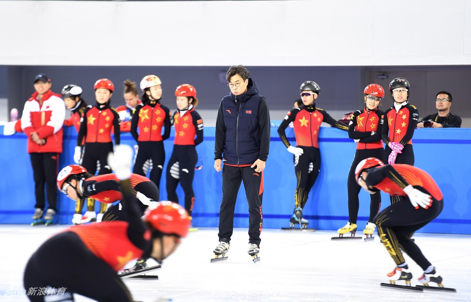 短道速滑公开课韩籍新帅亮相