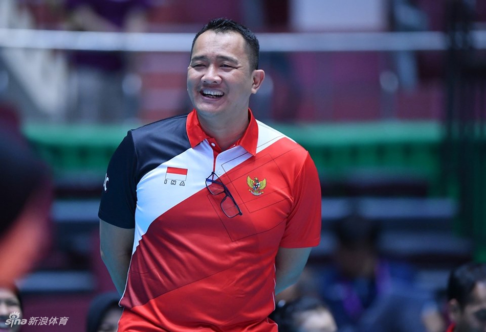 亚锦赛中国女排3-0印尼进八强