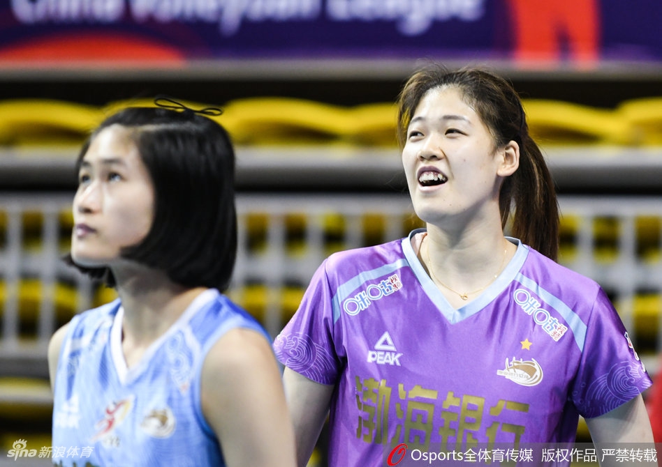 女排半决赛第三场江苏3-0天津