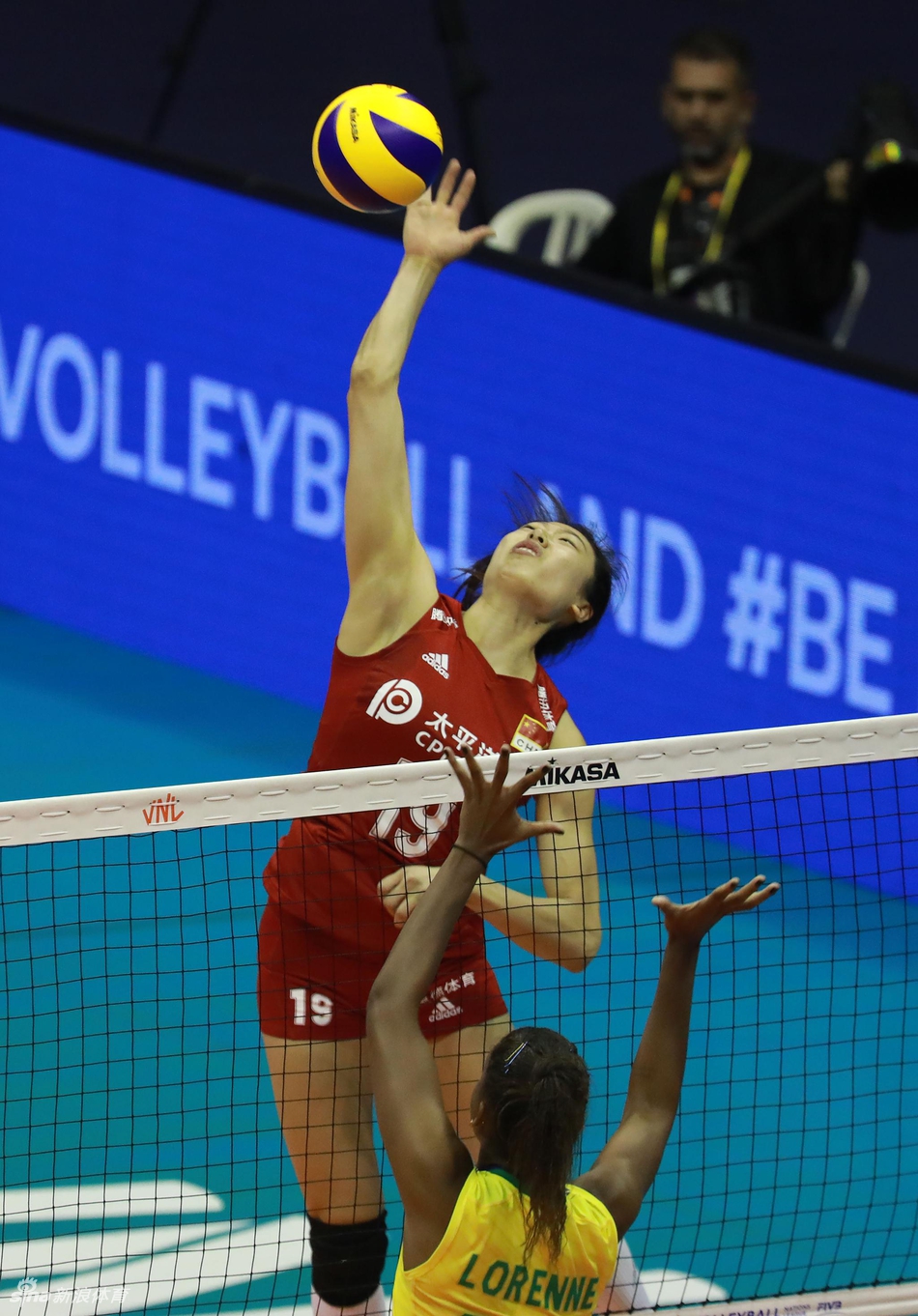 2019世界女排联赛中国0-3巴西