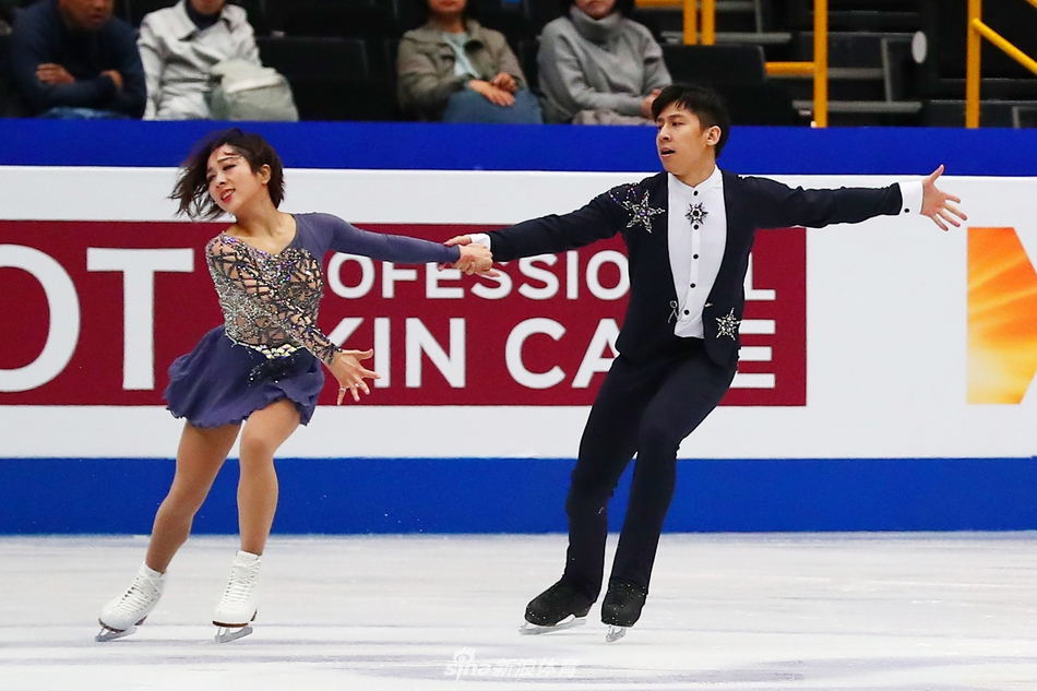 新浪直击花滑世锦赛隋文静/韩聪出战