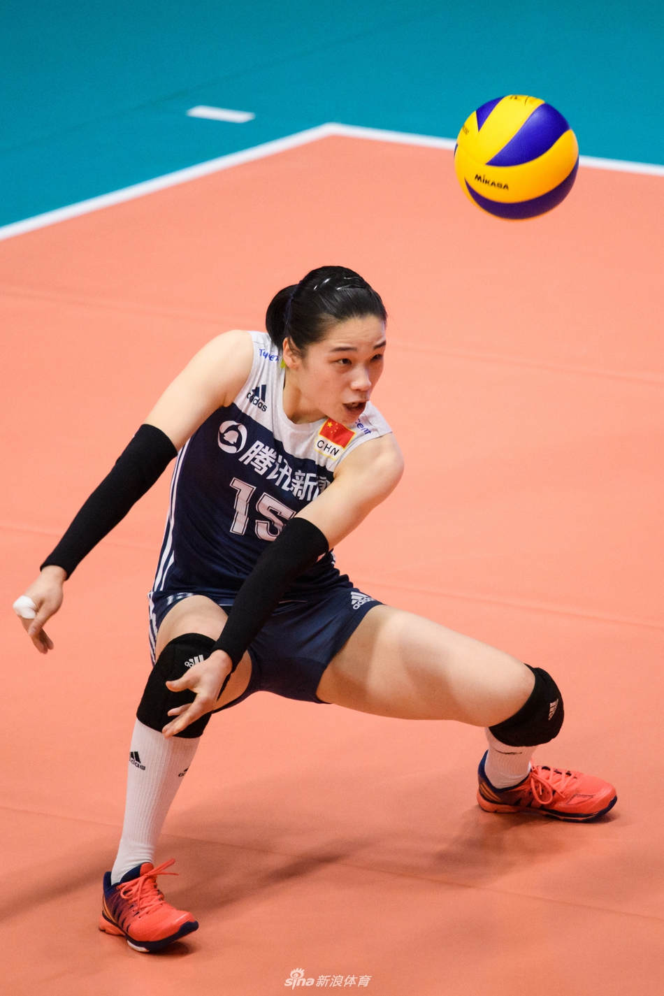 瑞士赛中国女排轻取对手迎开门红