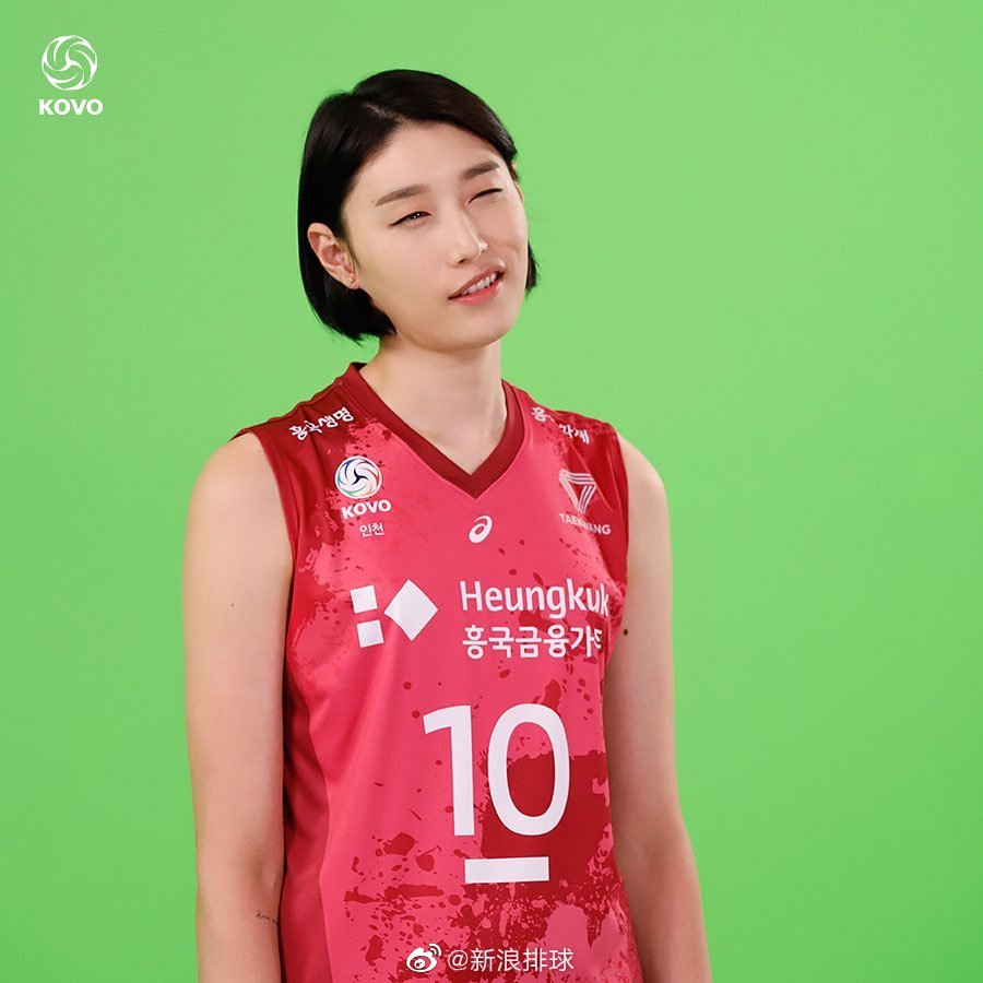 韩国女排金软景联赛官方写真
