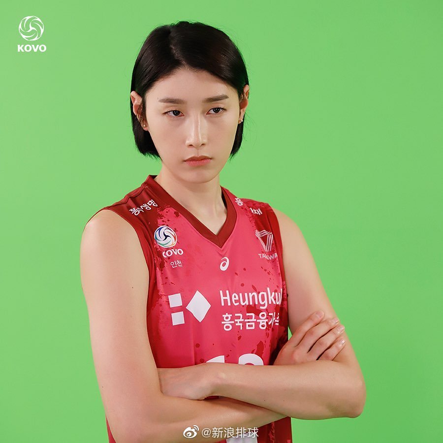 韩国女排金软景联赛官方写真