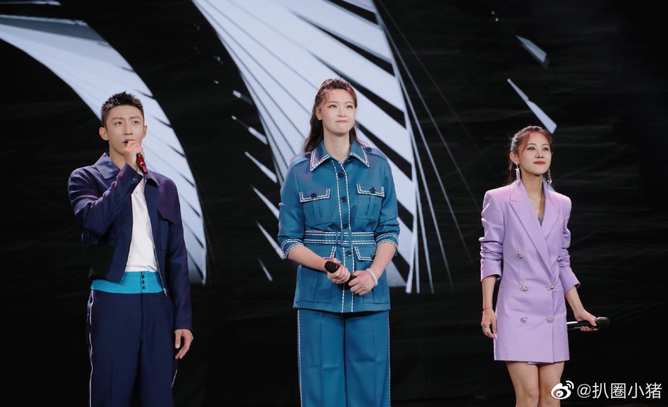 惠若琪搭档黄景瑜端午晚会献唱