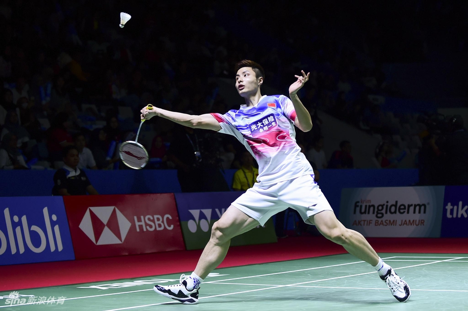 揪心！印尼赛石宇奇因伤退赛