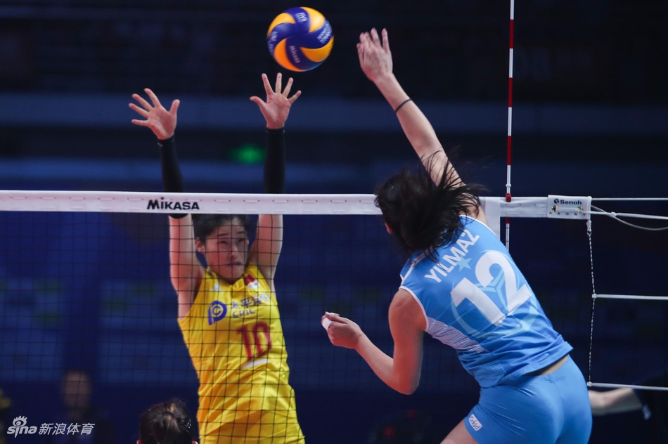 世联中国女排3-1土耳其摘铜牌