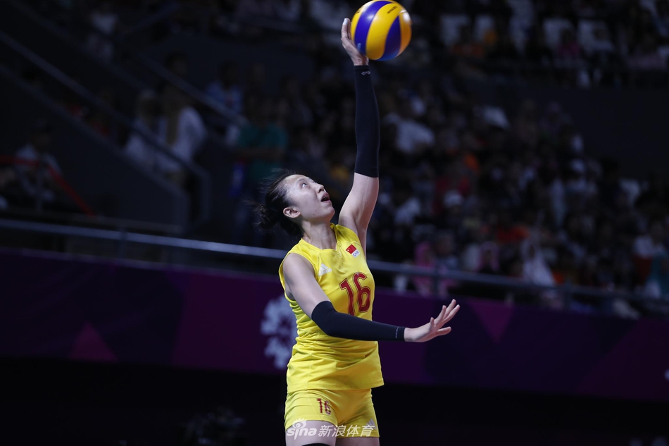 新浪直击亚运女排半决赛中国3-0日本