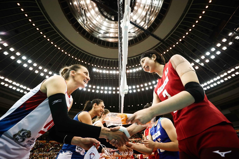 女排世锦赛六强战塞尔维亚3-0日本